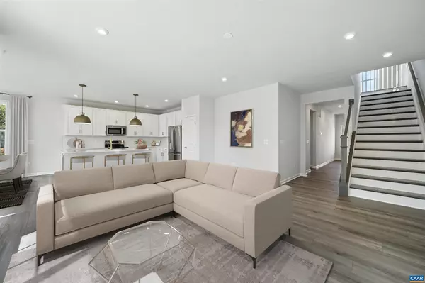 Crozet, VA 22932,3005 RAMBLING BROOK LN