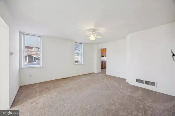 Lansdale, PA 19446,405 DERSTINE AVE