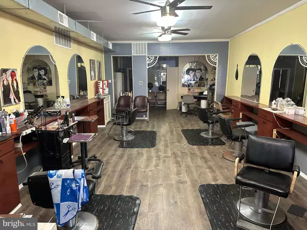 Philadelphia, PA 19120,5010 N 5TH ST