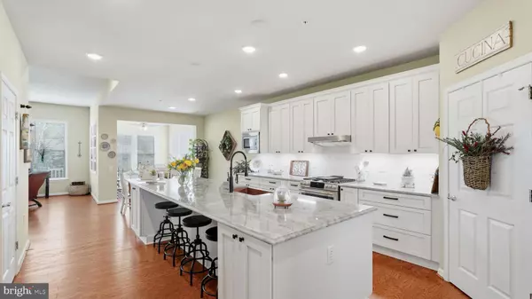 Fredericksburg, VA 22406,5909 AVERY POINT DR