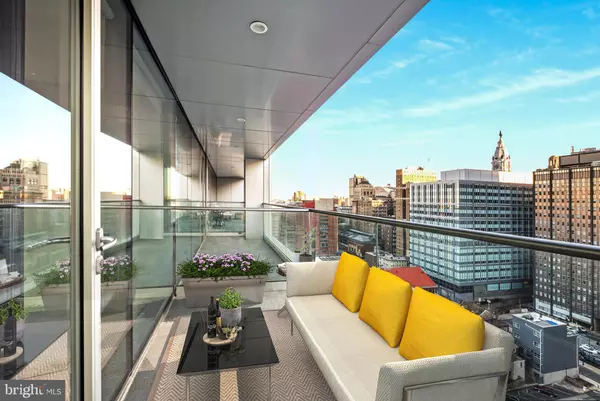 Philadelphia, PA 19102,200 N 16TH ST #724