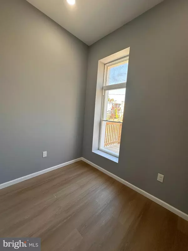 Baltimore, MD 21217,1927 DRUID HILL AVE #FLOOR 2