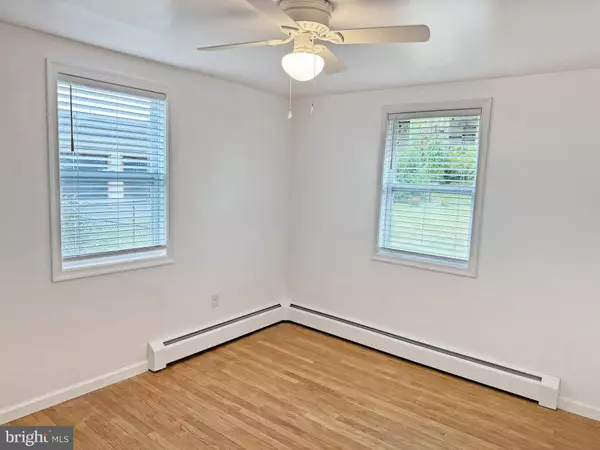 Pottstown, PA 19464,1463 LOTUS DR