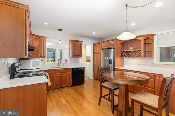 Elizabethtown, PA 17022,1523 RIDGE RD