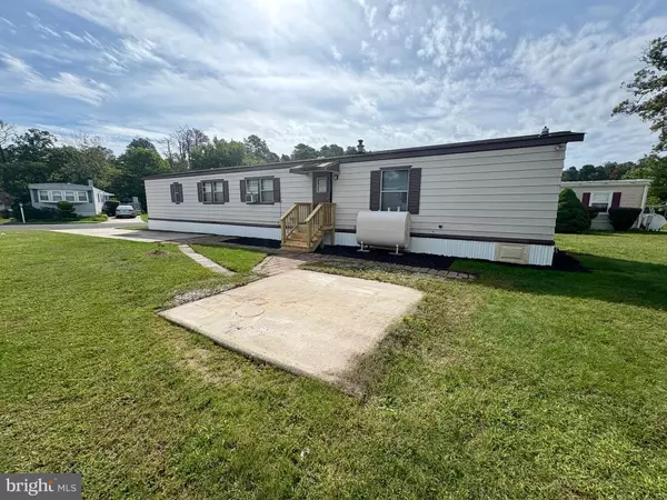 Egg Harbor Township, NJ 08234,6215 DELILAH RD #TRLR 37