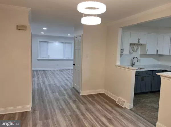 Philadelphia, PA 19154,12833 MEDFORD RD
