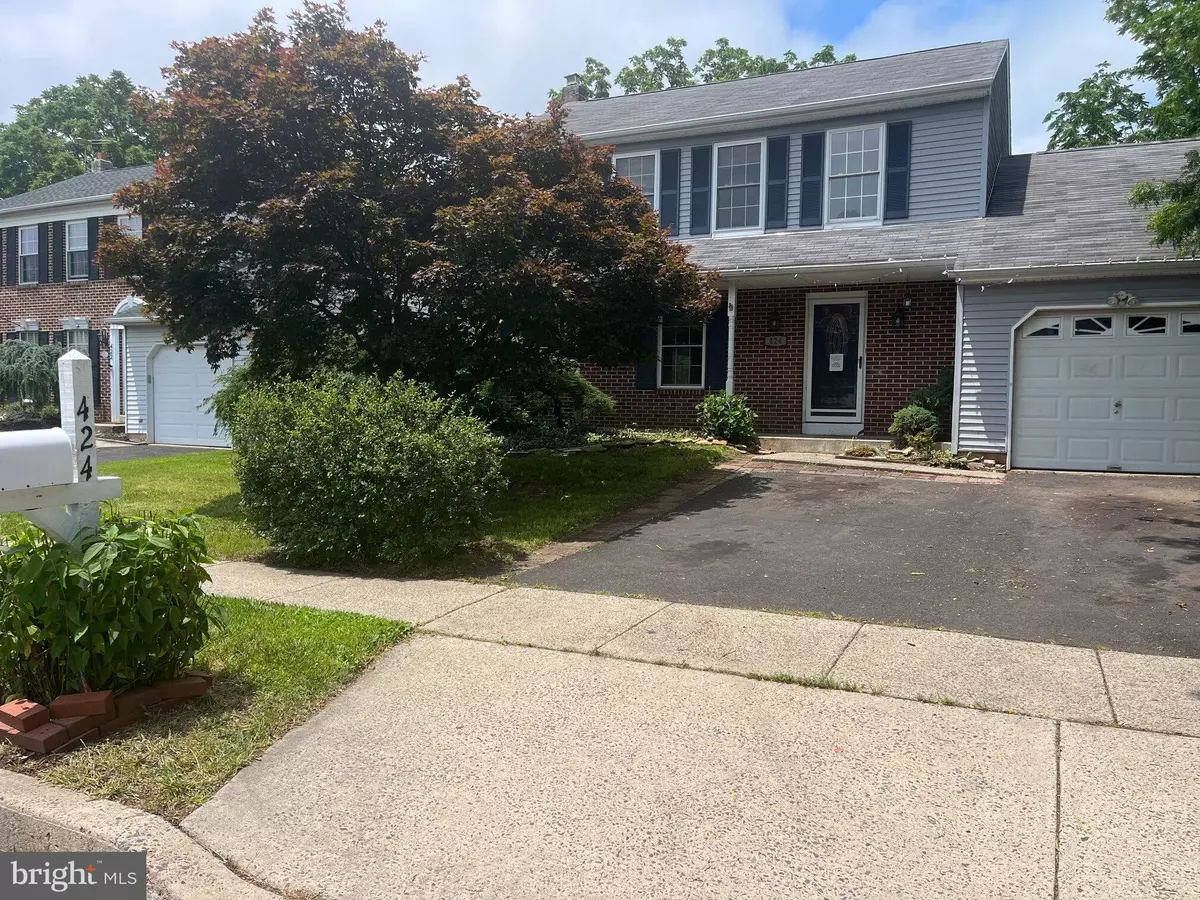 Perkasie, PA 18944,424 DORCHESTER LN