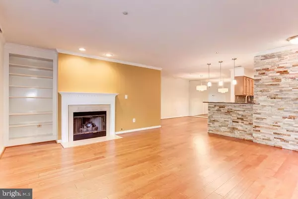 Alexandria, VA 22315,6101 WIGMORE LN #C