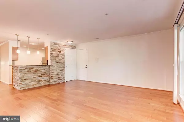 Alexandria, VA 22315,6101 WIGMORE LN #C