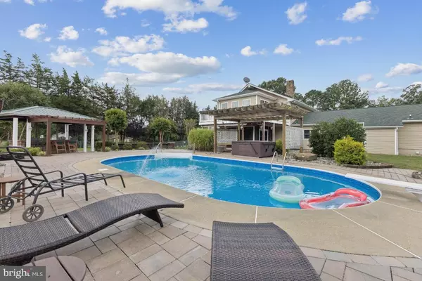 Leonardtown, MD 20650,45474 MEDLEYS NECK RD