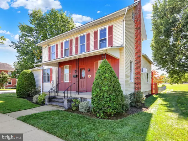 Robesonia, PA 19551,102 W RUTH AVE