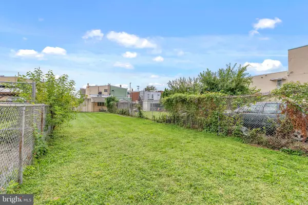Philadelphia, PA 19135,7146 TULIP ST