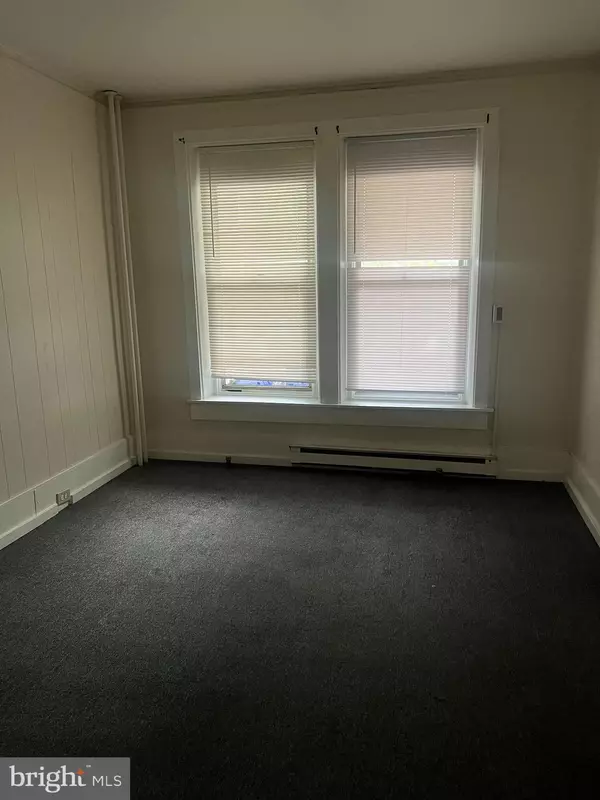 Harrisburg, PA 17104,435 S 17TH ST