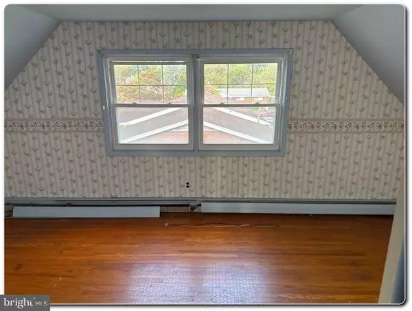 Whitehall, PA 18052,3005 S BIRCH ST S