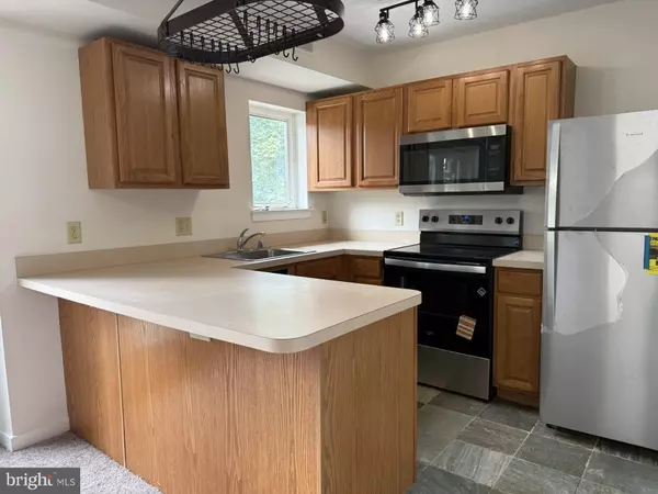 Wilmington, DE 19802,3910 EASTVIEW LN
