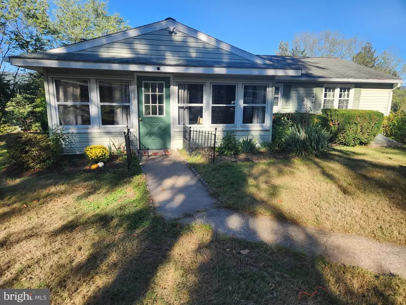 10 SUSQUENITA HILL RD, Duncannon, PA 17020