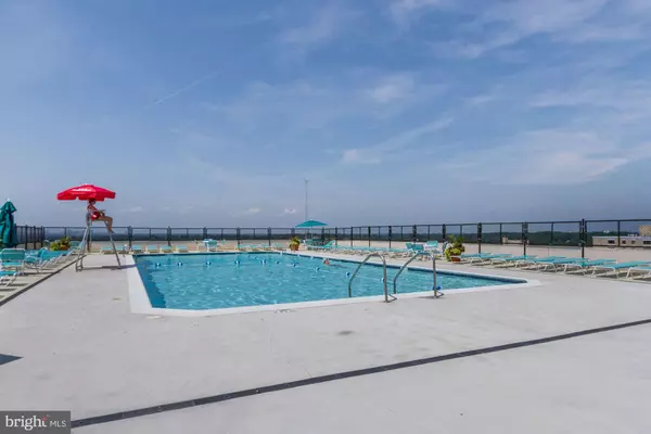 Chevy Chase, MD 20815,4515 WILLARD AVE #815S