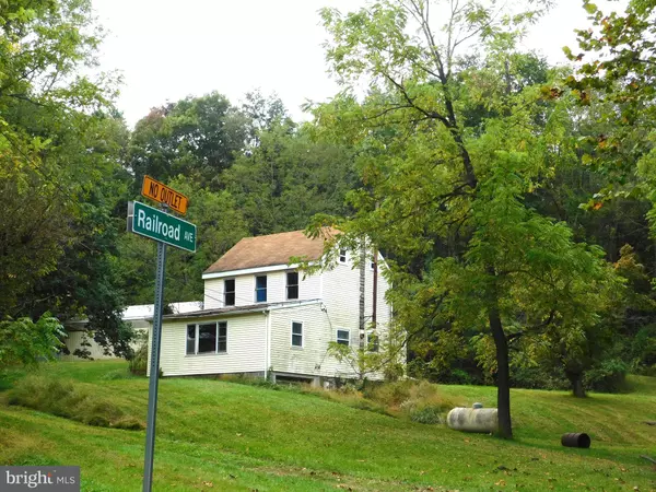 1402 OAKLAND RD, Freeland, MD 21053