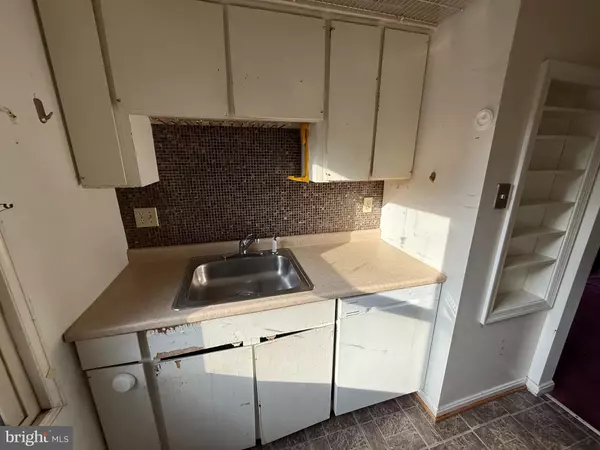 Springfield, VA 22152,8530 BARRINGTON CT #938