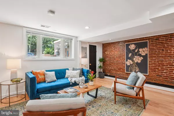 735 ROCK CREEK CHURCH RD NW #A, Washington, DC 20010