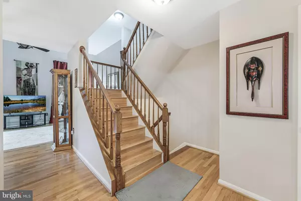 Burke, VA 22015,12210 WYE OAK COMMONS CIR