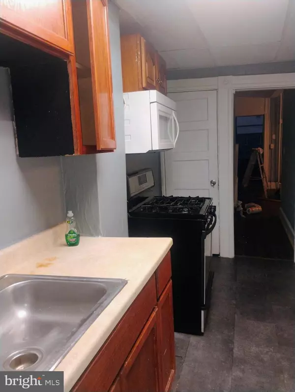 Baltimore, MD 21215,4102 PARK HEIGHTS AVE