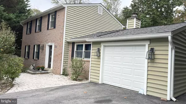 Gaithersburg, MD 20879,8913 ROUNDLEAF WAY