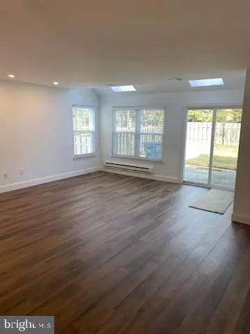 Southampton, PA 18966,49 PLUMLY WAY