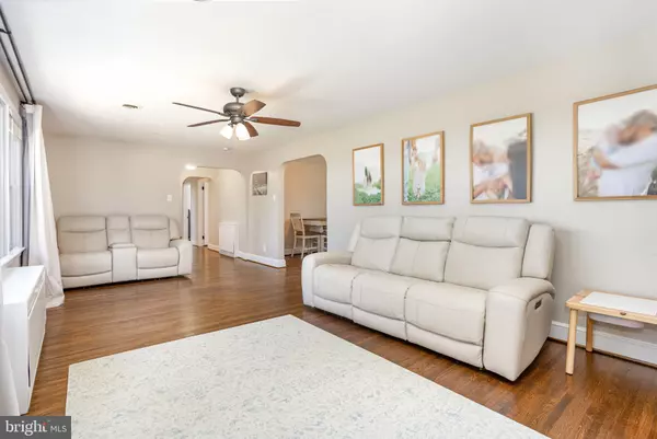 York, PA 17408,225 HILLSIDE TER