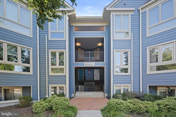 5006 DORSEY HALL DRIVE #B-4, Ellicott City, MD 21042