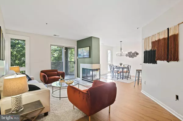 Ellicott City, MD 21042,5006 DORSEY HALL DRIVE #B-4