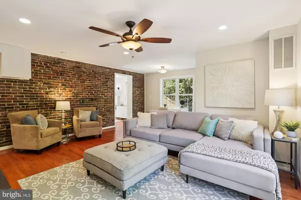 Takoma Park, MD 20912,702 AUBURN AVE