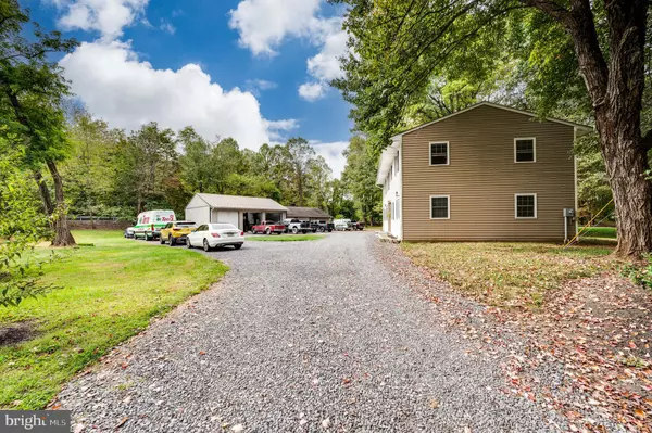 Elverson, PA 19520,100 WARWICK RD