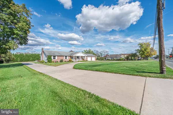 Vineland, NJ 08360,4926 LANDIS AVE