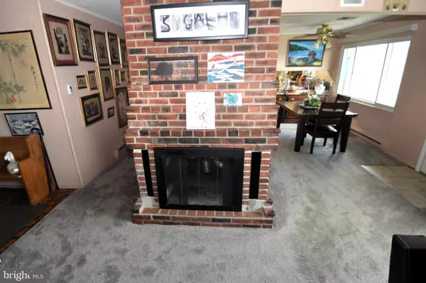 Newark, DE 19713,11 KENSINGTON LN