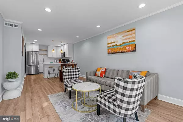 31 W REED AVE, Alexandria, VA 22305