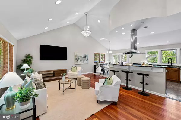 Columbia, MD 21046,6709 PINE DR