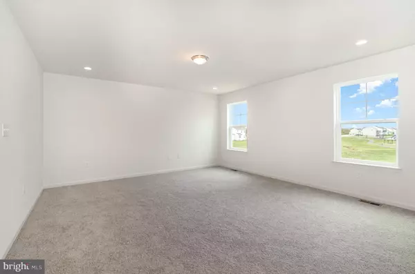 Carlisle, PA 17015,5 GARNER LN