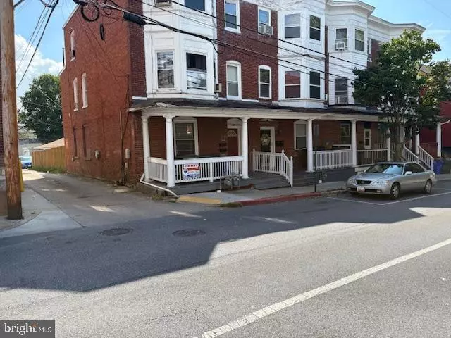 Hagerstown, MD 21740,422 N LOCUST ST