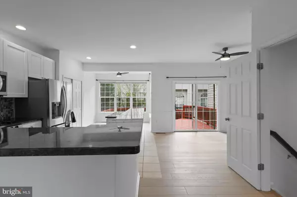 Herndon, VA 20171,13210 FOX RIPPLE LN LN