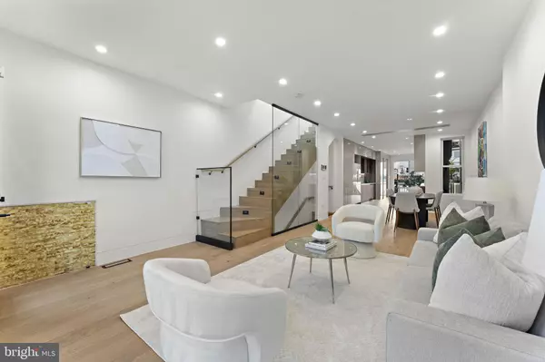 Washington, DC 20002,1016 5TH ST NE