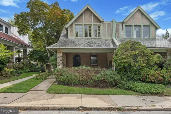 Philadelphia, PA 19118,22 REX AVE