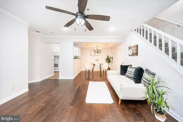 Rockville, MD 20852,5804 INMAN PARK CIR #340