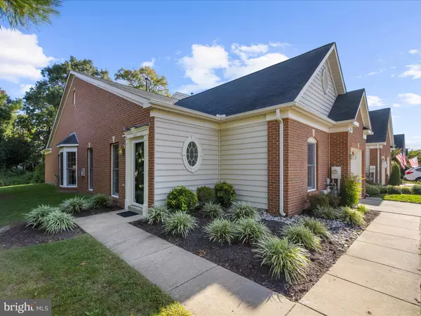 Edgewater, MD 21037,301 COLONY POINT PL