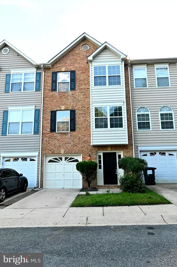 7913 HEATHERLEIGH PL, White Plains, MD 20695