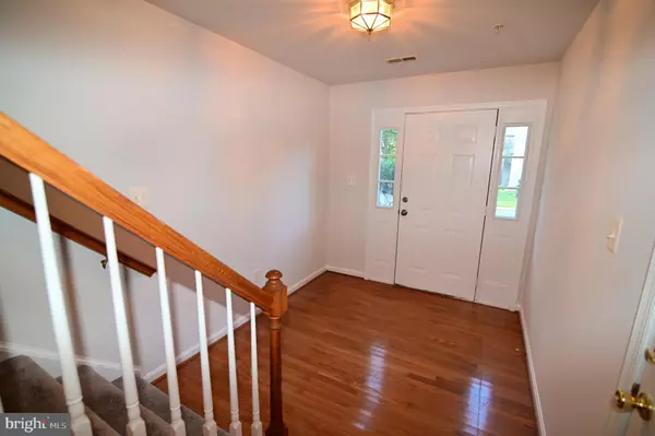 White Plains, MD 20695,7913 HEATHERLEIGH PL