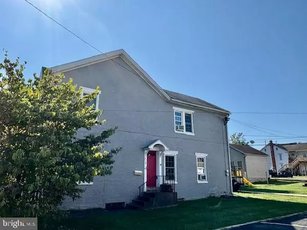 Mechanicsburg, PA 17055,218 S MARKET STREET