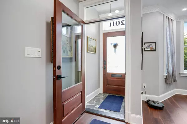 Washington, DC 20001,2011 1ST ST NW