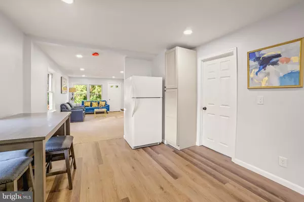 Severna Park, MD 21146,880 BALTIMORE ANNAPOLIS BLVD