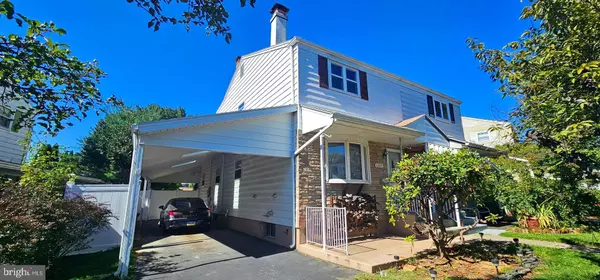 Bethlehem, PA 18018,1309 GREENVIEW DR